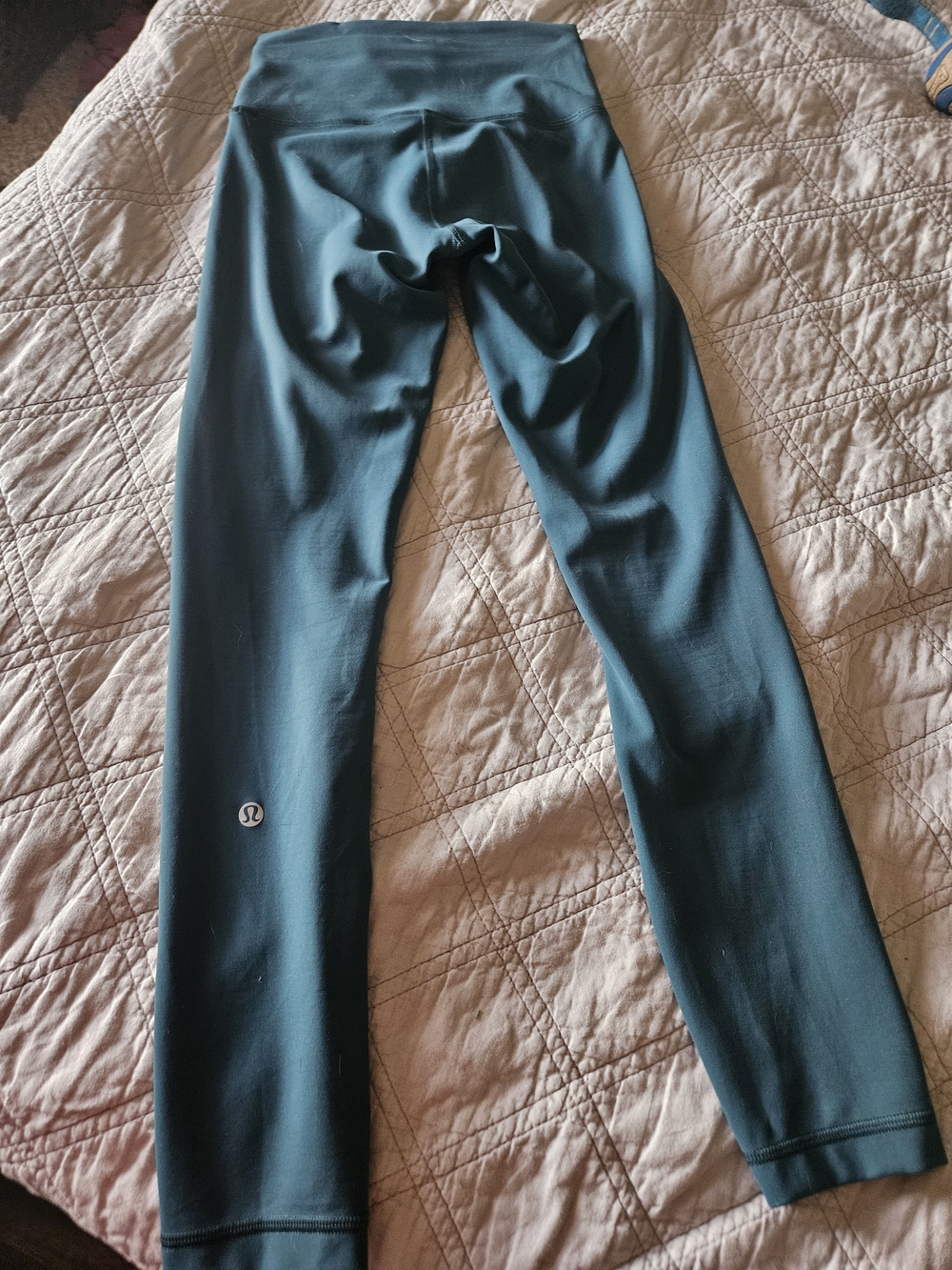 lululemon athletica teal high-rise athletic leggings